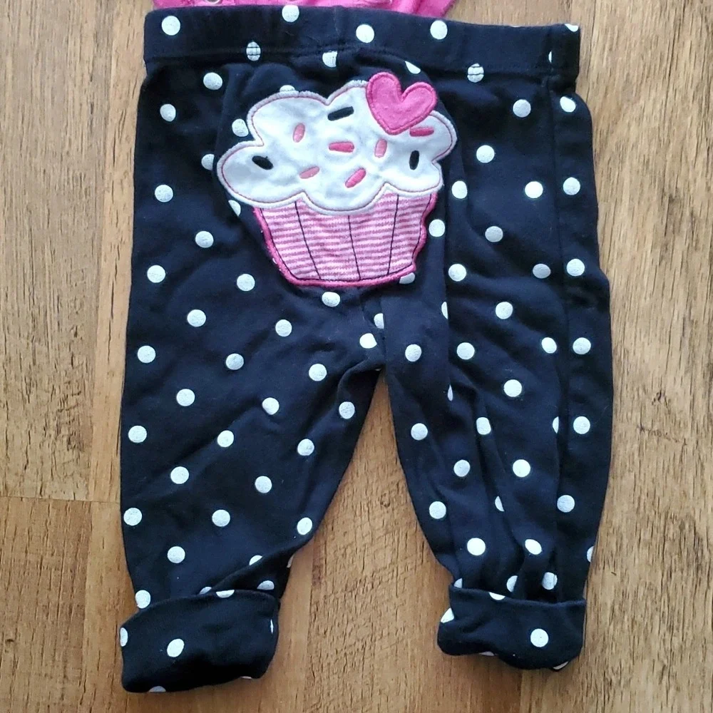 Carters Girls Cupcake 3 Piece Outfit- 2 Onesies and Pants set 3M‎ - Picture 2 of 7